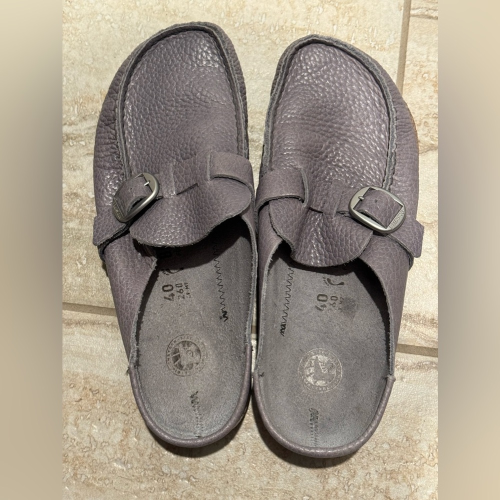 Birkenstock Buckley clogs